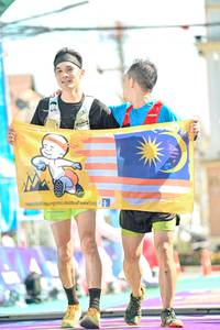 BIB: 
                            <button type="button" onclick="openModal(24887207)" class="btn btn-primary btn-sm float-right btn-popup" data-toggle="modal" data-target=".modal-high-quality">
                        <i class="fas fa-shopping-cart"></i> Add to Cart
                    </button>
                                            <button type="button" onclick="isThisMe(24887207, true)" class="btn btn-success btn-sm float-right btn-popup btn-isme hidden" data-toggle="tooltip" data-placement="bottom" title="นี่คือรูปของคุณใช่ไหม คลิกที่นี่เพื่อเอาเข้าอัลบั้ม">
                        <i class="fas fa-plus"></i> Add to album
                    </button>
                    <button type="button" onclick="isThisMe(24887207, false)" class="btn btn-warning btn-sm float-right btn-popup btn-isnotme hidden">
                        <i class="fas fa-ban"></i> Remove from album
                    </button>